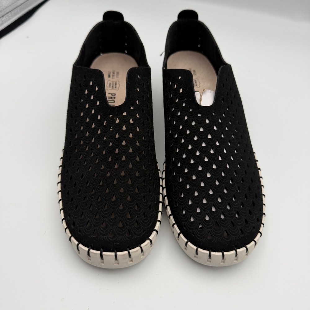Project Cloud Lily.A Black Laser Cut Scalloped Slip On Loafers Memory Foam 5.5